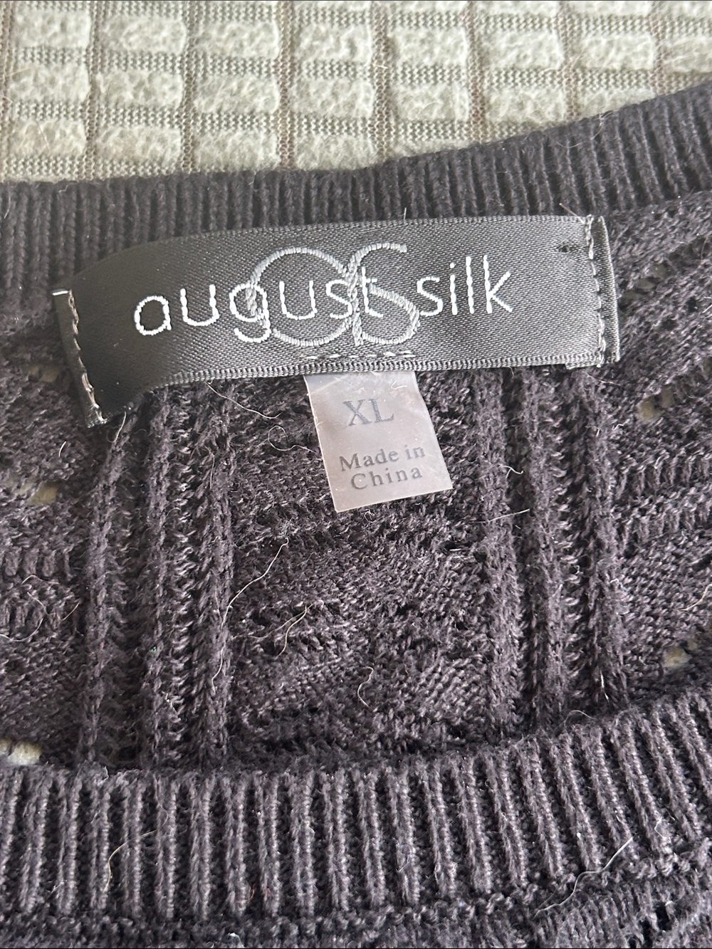 Knit Top with button back - Picture 7 of 8